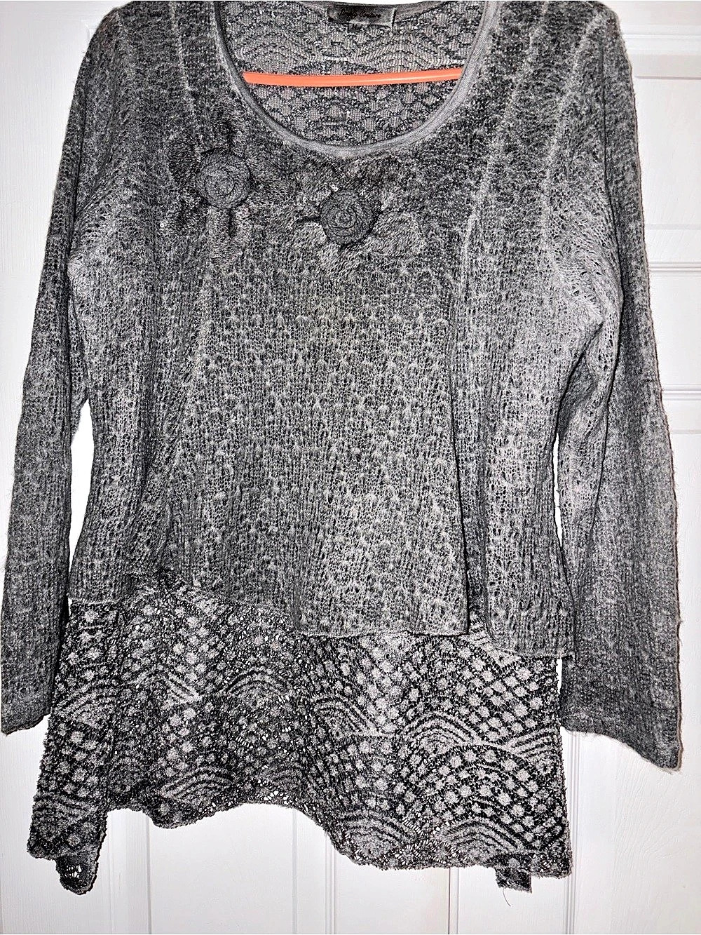 Simply Couture Gray Lace Hem Sweater Size Medium